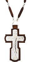 Pectoral cross - A227 (with chain)