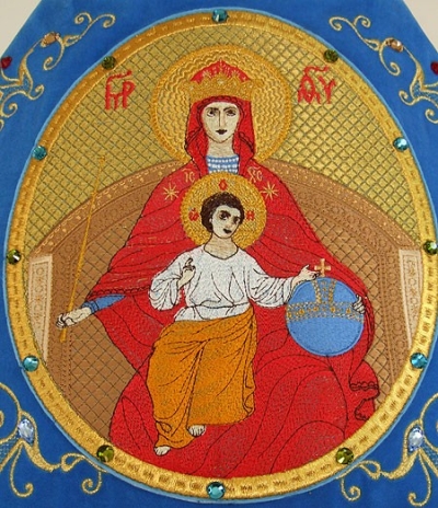 Embroidered icon: Theotokos of the Power (Derjavnaya)