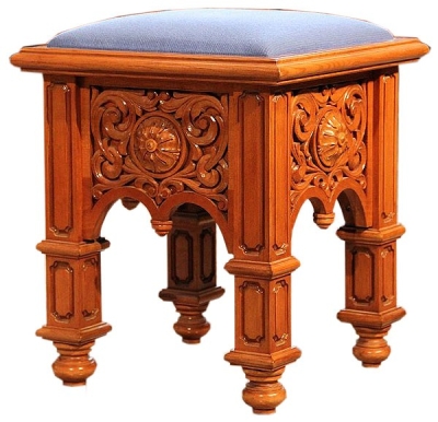 Church furniture: Clergy stool