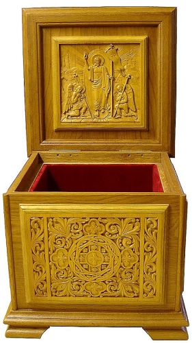 Church furniture: Carved reliquary - 3