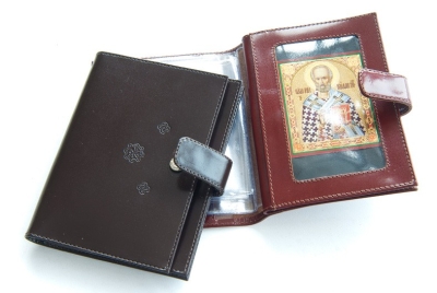 Genuine leather driver's wallet with button