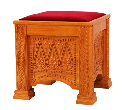 Church furniture: Clergy seat no.375
