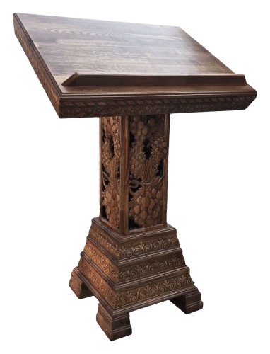 Double central carved lectern - S18