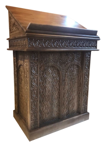 Church central lectern - P17