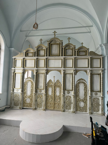 Iconostasis - V24