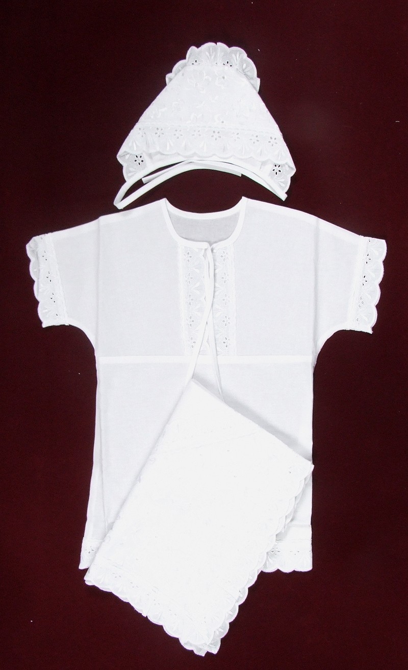 Embroidered baptismal clothes for newborns Istok Church Supplies Corp.